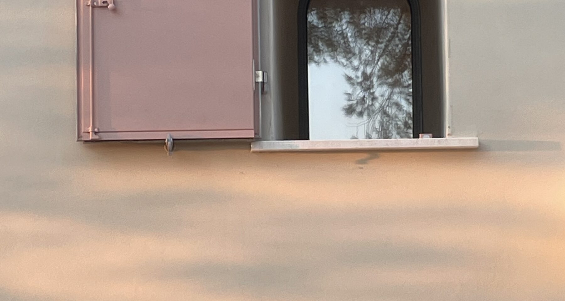 Scurotherm anta liscia opaca